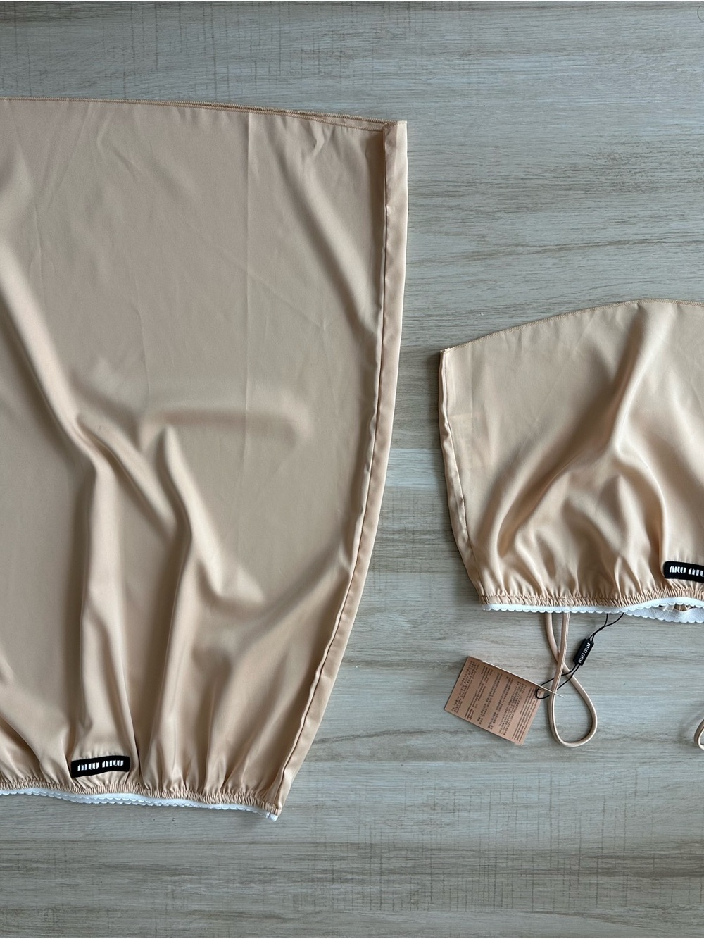 Cream Satin Camisole and Skirt Set - Picture 5 of 10